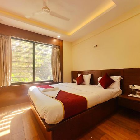 Sun Solitaire Pune Esterno foto